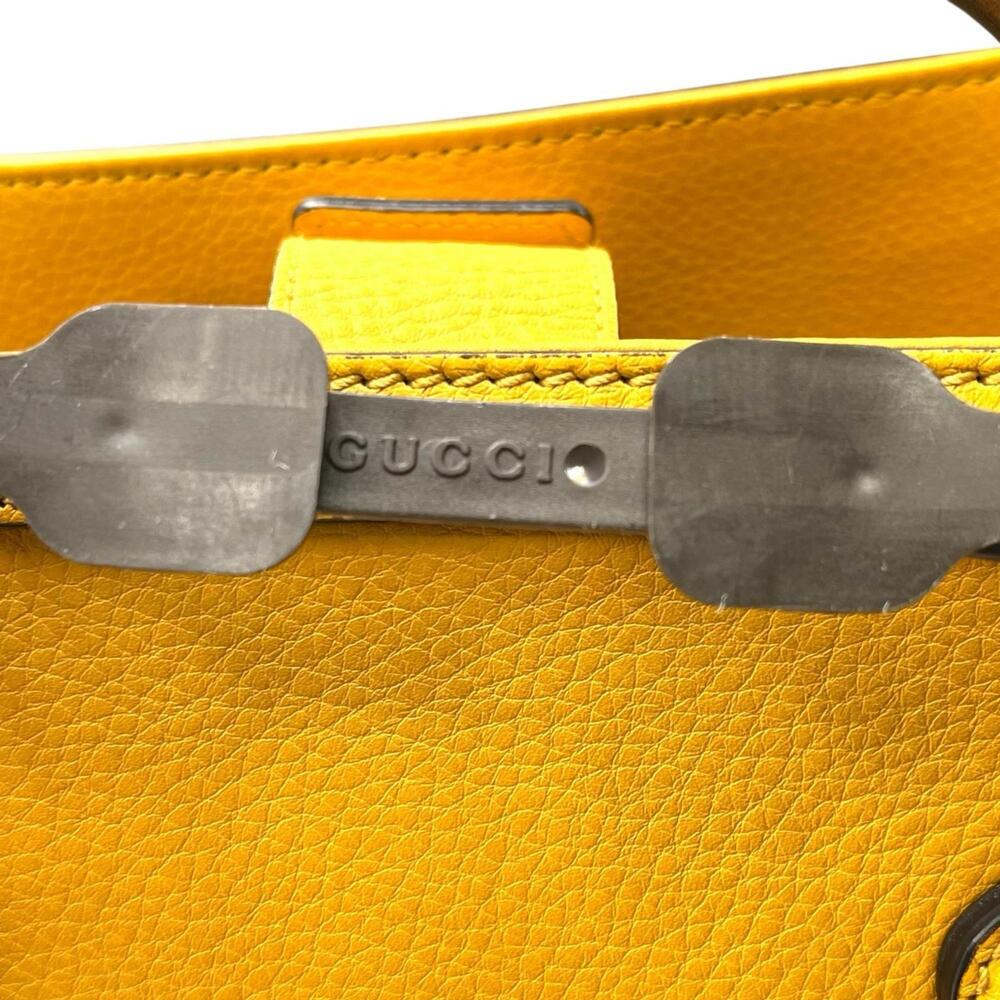 GUCCI Yellow Leather Bamboo Bag - Picture 9 of 10